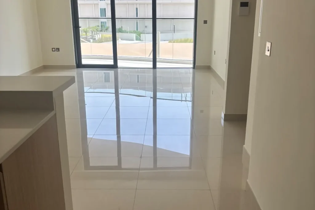 Move in deep cleaning in Ras Al Khaimah - empty bedroom deep cleaned and ready for furniture to move in